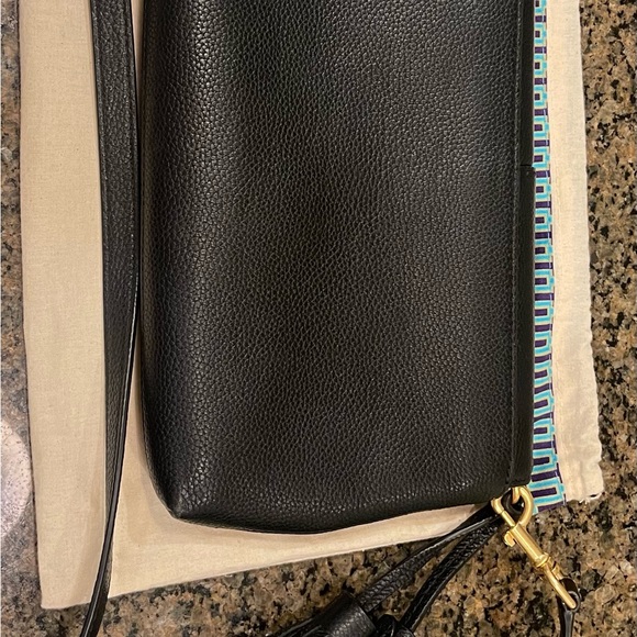 Tory Burch purse used a couple of times. - Picture 7 of 9